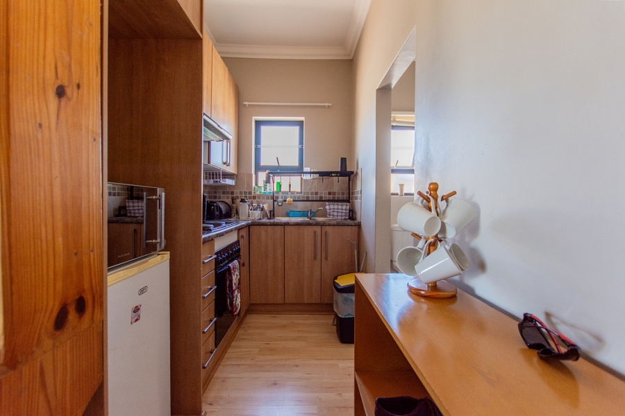 5 Bedroom Property for Sale in Myburgh Park Western Cape